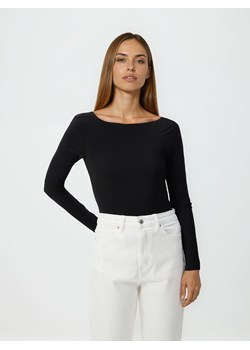 Reserved - Body z głębokim dekoltem - czarny ze sklepu Reserved w kategorii Bluzki damskie - zdjęcie 188746489