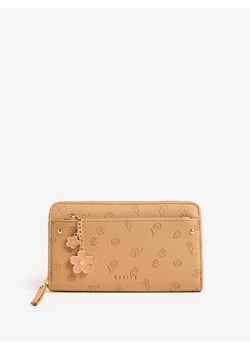 Mohito - Duży portfel z brelokiem - beżowy ze sklepu Mohito w kategorii Portfele damskie - zdjęcie 188746787