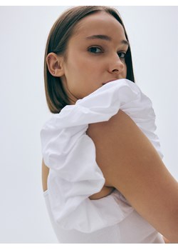 Reserved - Bluzka z bufkami - biały ze sklepu Reserved w kategorii Bluzki damskie - zdjęcie 188747148