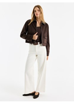 Mohito - Czekoladowa kurtka z imitacji zamszu - ciemnobrązowy ze sklepu Mohito w kategorii Kurtki damskie - zdjęcie 188749329