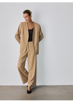 Reserved - Gładka marynarka - beżowy ze sklepu Reserved w kategorii Marynarki damskie - zdjęcie 188749416