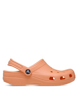 Crocs Klapki Classic 10001 Pomarańczowy ze sklepu MODIVO w kategorii Klapki męskie - zdjęcie 188752457