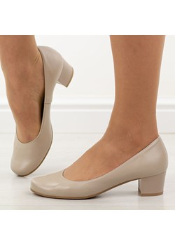 Beżowe Polskie czółenka damskie Gregors 702 ze sklepu suzana.pl w kategorii Czółenka - zdjęcie 188759209