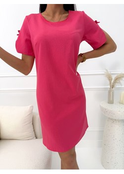 Koralowa Klasyczna Sukienka z Rozcięciami na Rękawkach ze sklepu ModnaKiecka.pl w kategorii Sukienki - zdjęcie 188760066