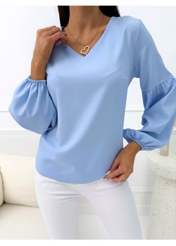 Błękitna Elegancka Bluzka z Dekoltem V ze sklepu ModnaKiecka.pl w kategorii Bluzki damskie - zdjęcie 188760108