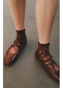 Burgundowe koronkowe skarpetki damskie Ismena, Kolor burgund, Rozmiar uniwersalny, Fiore ze sklepu Primodo w kategorii Skarpetki damskie - zdjęcie 188768958