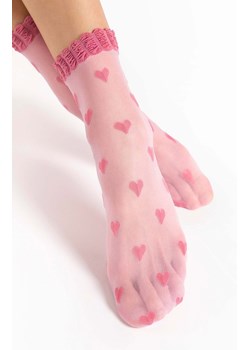 Fiore cienkie skarpetki damskie różowe serca KOKORO 20 DEN, Kolor różowy, Rozmiar uniwersalny, Fiore ze sklepu Primodo w kategorii Skarpetki damskie - zdjęcie 188768965