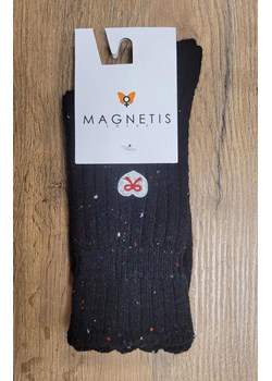 Ciepłe skarpetki damskie w prążek serduszka CO5025 czarne, Kolor czarny, Rozmiar uniwersalny, Magnetis ze sklepu Primodo w kategorii Skarpetki damskie - zdjęcie 188774735