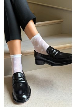 Veneziana cienkie skarpetki damskie w kokardki białe Livia, Kolor biały, Rozmiar uniwersalny, Veneziana ze sklepu Primodo w kategorii Skarpetki damskie - zdjęcie 188785488