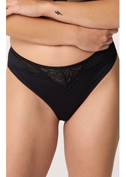 Klasyczne figi damskie z koronką czarne 221, Kolor czarny, Rozmiar S, Babell ze sklepu Intymna w kategorii Majtki damskie - zdjęcie 188785998