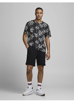 Jack &amp; Jones Szorty w kolorze czarnym ze sklepu Limango Polska w kategorii Spodenki męskie - zdjęcie 188793858