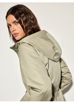Mohito - Zielona kurtka parka - oliwkowy ze sklepu Mohito w kategorii Kurtki damskie - zdjęcie 188806728