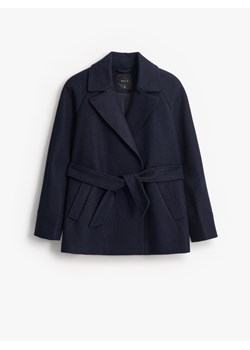 Mohito - Krótki płaszcz - granatowy ze sklepu Mohito w kategorii Płaszcze damskie - zdjęcie 188807449