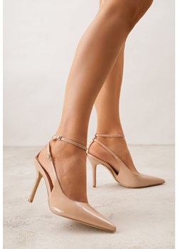 Ciemnobeżowe Lakierowane Sandały na Szpilce z Wycięciami i Paskami Guinemere ze sklepu born2be.pl w kategorii Czółenka - zdjęcie 188808327