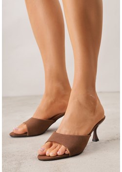 Brązowe Klapki na Obcasie Kaczuszka z Odkrytym Noskiem Nadah ze sklepu renee.pl w kategorii Klapki damskie - zdjęcie 188810139