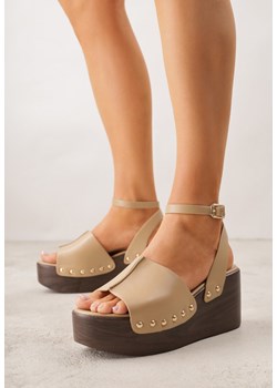 Ciemnobeżowe Sandały na Platformie i Koturnie z Nitami po Bokach Zaehesh ze sklepu renee.pl w kategorii Sandały damskie - zdjęcie 188810988