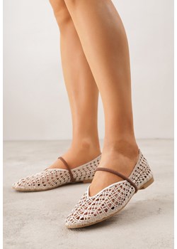 Jasnobeżowe Balerinki Mary Jane z Ażurową Cholewką Imitującą Plecionkę Timina ze sklepu renee.pl w kategorii Balerinki - zdjęcie 188811258