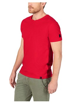 Timezone Koszulka w kolorze czerwonym ze sklepu Limango Polska w kategorii T-shirty męskie - zdjęcie 188820369