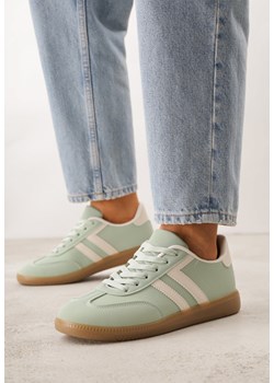 Zielone Sneakersy w Stylu Kultowych Tenisówek Genenor ze sklepu born2be.pl w kategorii Buty sportowe damskie - zdjęcie 188827157
