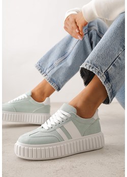 Zielone Sneakersy na Grubej Podeszwie z Tłoczeniem i Ozdobnymi Paskami Ralis ze sklepu born2be.pl w kategorii Buty sportowe damskie - zdjęcie 188827247