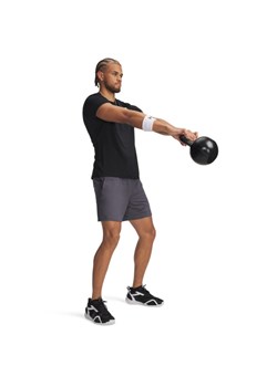 Męskie spodenki treningowe Under Armour Tech Vent 7in Shorts - szare ze sklepu Sportstylestory.com w kategorii Spodenki męskie - zdjęcie 188827377