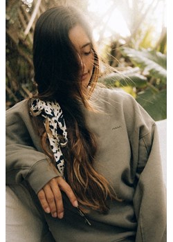 Classy Sweat - Khaki Tree ze sklepu Surf Inc w kategorii Bluzy damskie - zdjęcie 188831827