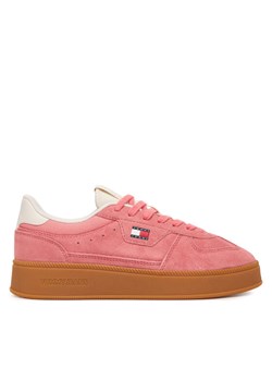 Sneakersy Tommy Jeans The Greenwich Edge Max Suede EN0EN02989 Różowy ze sklepu eobuwie.pl w kategorii Buty sportowe damskie - zdjęcie 188834936