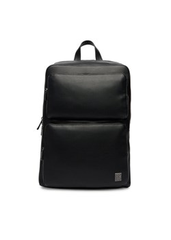 Calvin Klein Plecak Emblem Hw Slim Pocket Backpack LV04D3289G Czarny ze sklepu MODIVO w kategorii Plecaki - zdjęcie 188835848