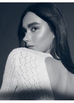 Mohito - Sweter z kopertowym dekoltem - beżowy ze sklepu Mohito w kategorii Swetry damskie - zdjęcie 188856475