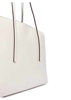 Torebka Calvin Klein Foil Logo Tote W/Pouch LV04F3274G Biały ze sklepu eobuwie.pl w kategorii Torby Shopper bag - zdjęcie 188862349
