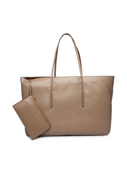 Torebka Calvin Klein Emblem Aop Large Tote W/ Pouch LV04F3364G Beżowy ze sklepu eobuwie.pl w kategorii Torby Shopper bag - zdjęcie 188867597