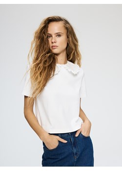 Reserved - T-shirt z kołnierzem - złamana biel ze sklepu Reserved w kategorii Bluzki damskie - zdjęcie 188872237