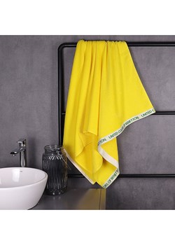Benetton Ręcznik plażowy w kolorze żółtym ze sklepu Limango Polska w kategorii Ręczniki - zdjęcie 188875075