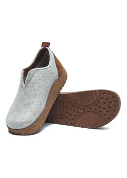 Comfortfusse Wełniane kapcie w kolorze szarym ze sklepu Limango Polska w kategorii Kapcie damskie - zdjęcie 188878755