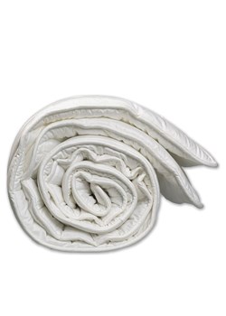 Good Morning Całoroczna kołdra w kolorze białym z mikrofibry ze sklepu Limango Polska w kategorii Tekstylia - zdjęcie 188879978