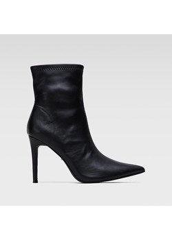 Botki DeeZee LS5629-01 ze sklepu ccc.eu w kategorii Botki - zdjęcie 188884698