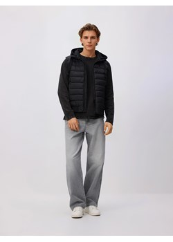 Reserved - Pikowana kamizelka z kapturem - czarny ze sklepu Reserved w kategorii Kamizelki męskie - zdjęcie 188885035