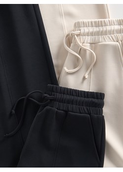 Reserved - Luźne spodnie - czarny ze sklepu Reserved w kategorii Spodnie damskie - zdjęcie 188887648