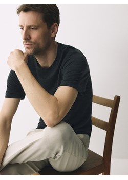 Reserved - T-shirt slim z wełny merino - ciemnoszary ze sklepu Reserved w kategorii T-shirty męskie - zdjęcie 188887727