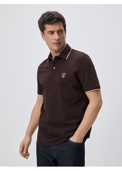 Reserved - Koszulka polo regular fit - ciemnobrązowy ze sklepu Reserved w kategorii T-shirty męskie - zdjęcie 188893476