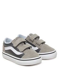 Tenisówki Vans Old Skool V VN000CRWSLV1 Srebrny ze sklepu eobuwie.pl w kategorii Trampki dziecięce - zdjęcie 188893857