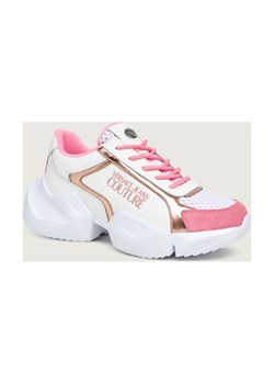 Versace Jeans Couture Sneakersy FONDO GRAVITY DIS. SU3 | zamsz ze sklepu Gomez Fashion Store w kategorii Buty sportowe damskie - zdjęcie 188905037