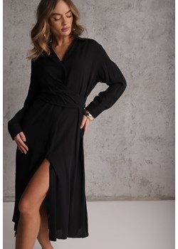 Czarna Koszulowa Sukienka z Wiskozy z Asymetrycznym Drapowaniem i Guzikiem Hetasa ze sklepu renee.pl w kategorii Sukienki - zdjęcie 188916598