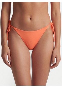 Guess Dół od bikini E6GO27 KF442 Pomarańczowy ze sklepu MODIVO w kategorii Stroje kąpielowe - zdjęcie 188922236