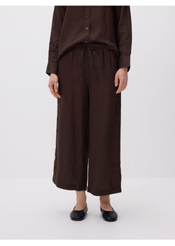 Reserved - Lniane spodnie z wiązaniem - ciemnobrązowy ze sklepu Reserved w kategorii Spodnie damskie - zdjęcie 188930039