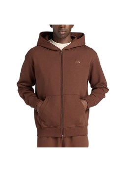 Bluza męska New Balance MJ53506ABJ - brązowa ze sklepu streetstyle24.pl w kategorii Bluzy męskie - zdjęcie 188932787