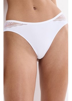 Triumph majtki brazyliany damskie Comfort Allure 10226445-0003, Kolor biały, Rozmiar 36, Triumph ze sklepu Intymna w kategorii Majtki damskie - zdjęcie 188932986