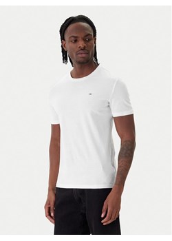 Tommy Jeans Komplet t-shirtów DM0DM21579 Kolorowy Regular Fit ze sklepu MODIVO w kategorii T-shirty męskie - zdjęcie 188935266