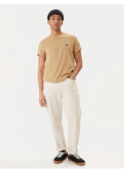 Quiksilver T-Shirt EQYZT07711 Beżowy Regular Fit ze sklepu MODIVO w kategorii T-shirty męskie - zdjęcie 188935405