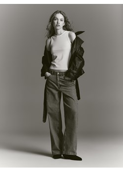 Reserved - Top z lyocellem - złamana biel ze sklepu Reserved w kategorii Bluzki damskie - zdjęcie 188936816